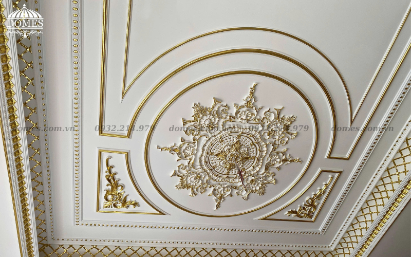 Dát Vàng Phào Chỉ Trần